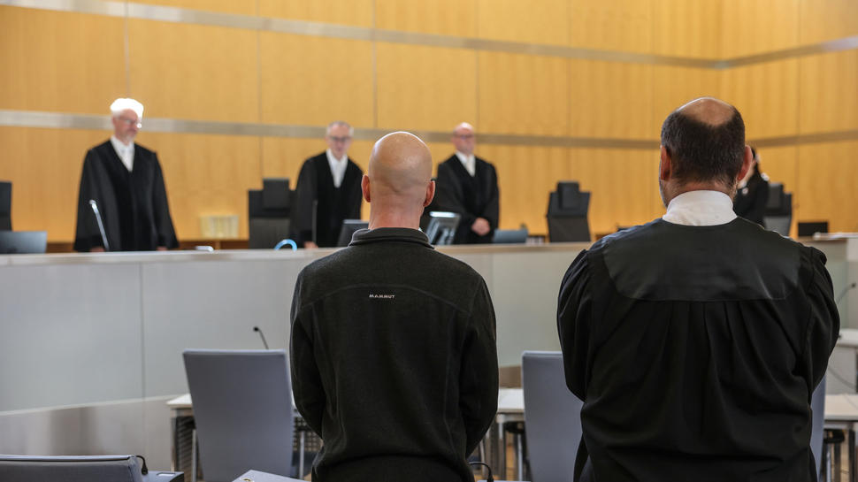 Spionageprozess gegen Berufssoldat in Düsseldorf